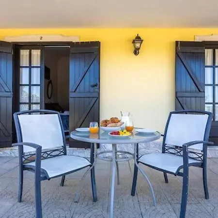 Quinta Aves - Double Bedroom 3 3*